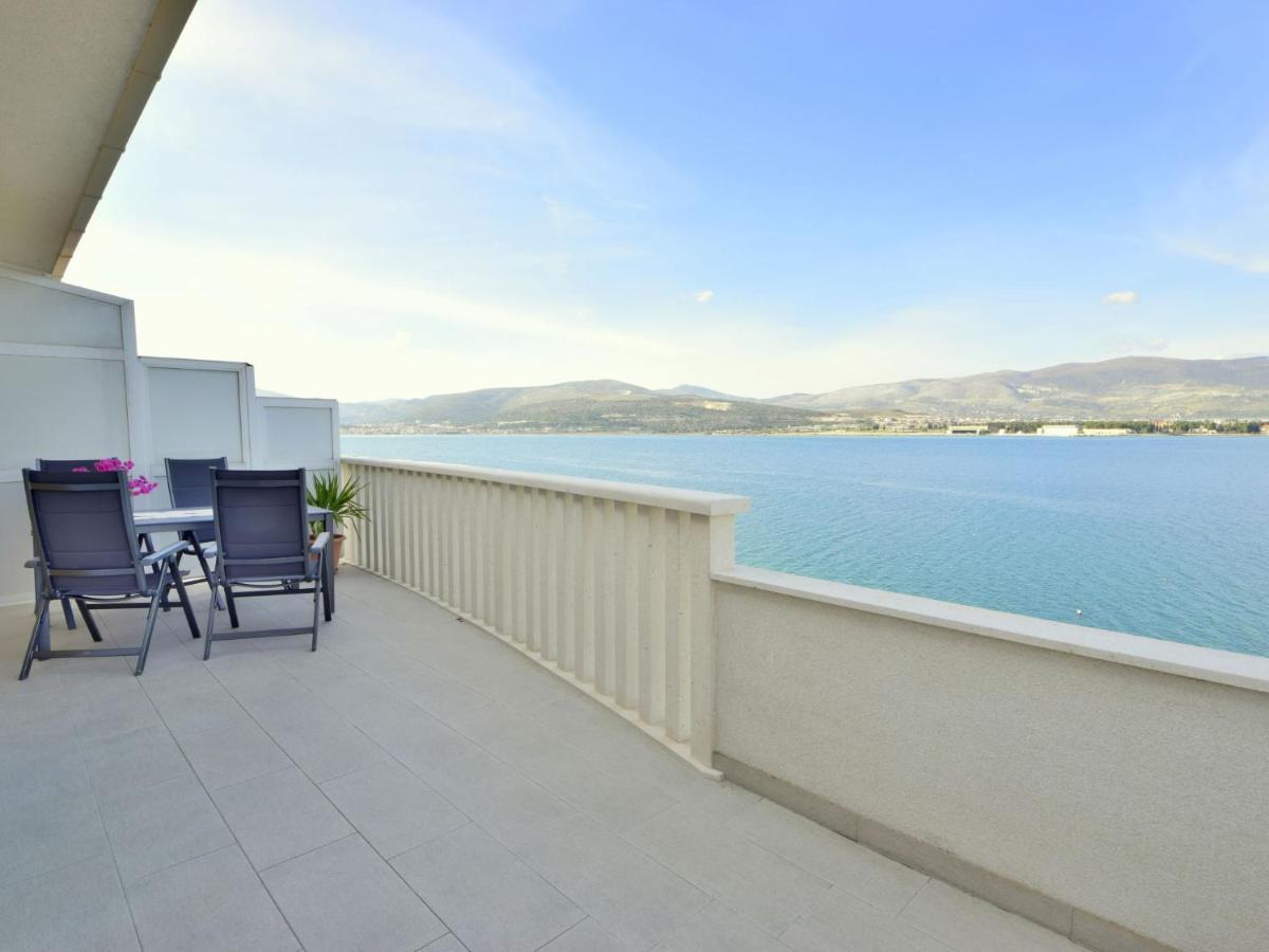 Apartment Mornar-2 By Interhome Trogir Eksteriør bilde