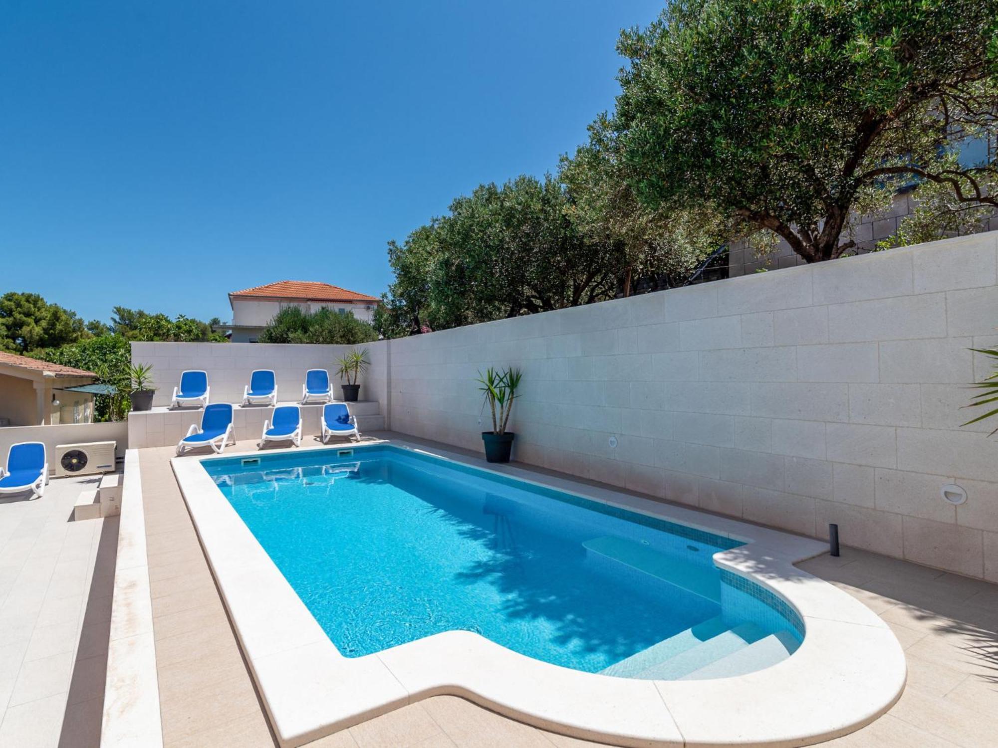 Apartment Mornar-2 By Interhome Trogir Eksteriør bilde